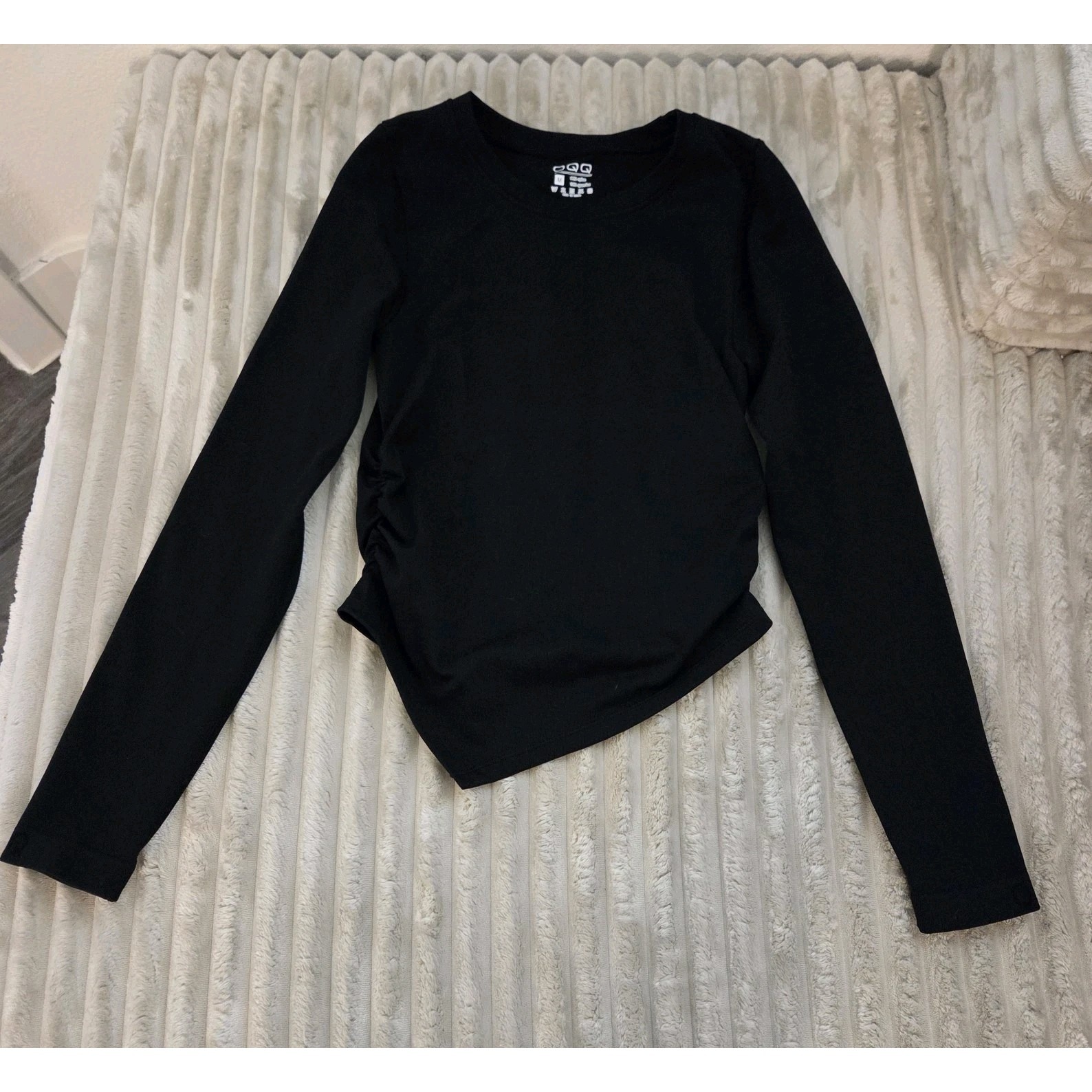 Oqq Medium Long Sleeve Crew Neck Ruched Stretch Fitted Tee Shirt Top Womens